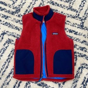 Boys Med Patagonia Fleece vest- smoke free home